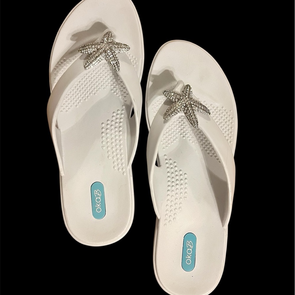 OKA B. white flip flops - size “L” - w/silver rhinestone STARFISH ready for VACA